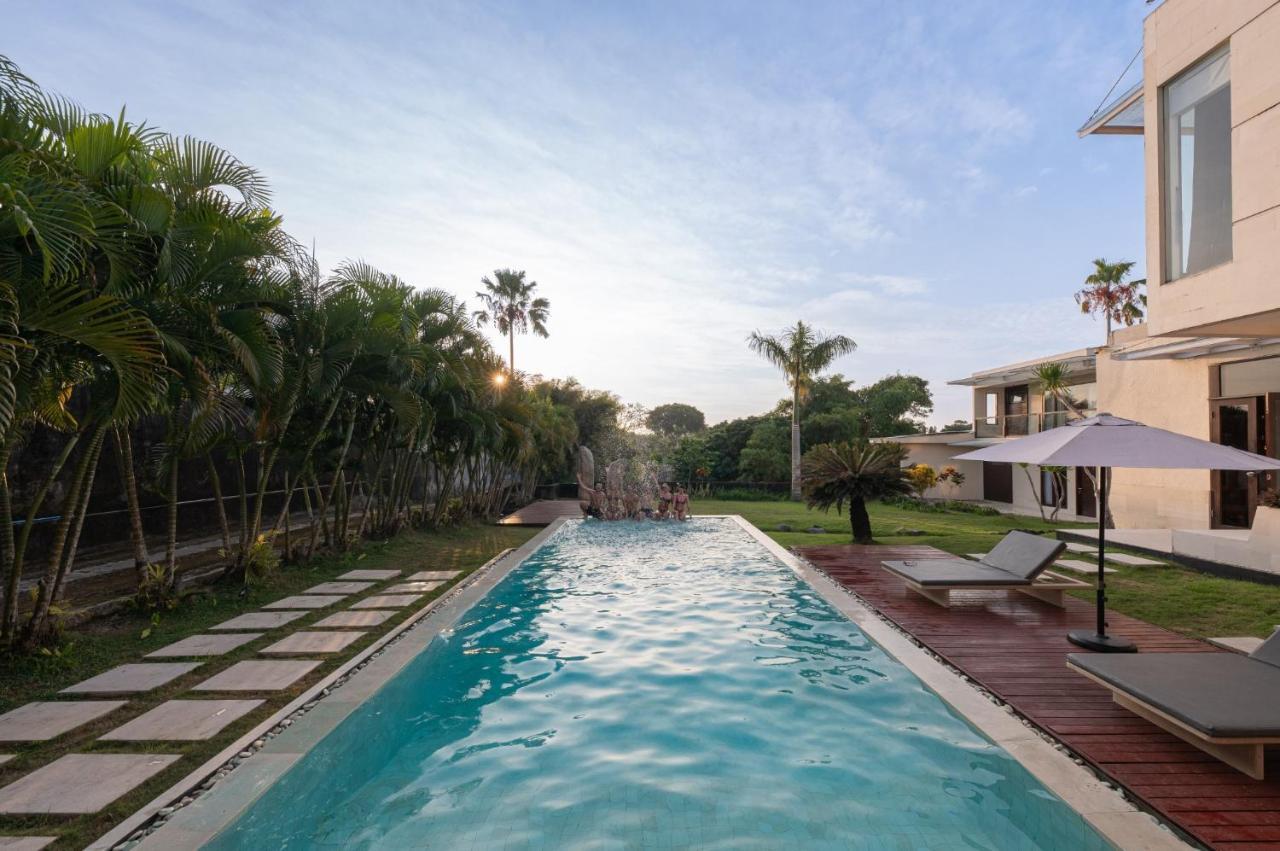 Nara Villa Canggu Esterno foto